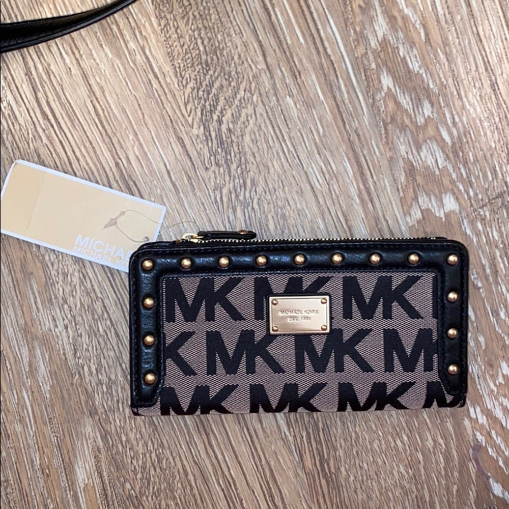 Brand new wallet